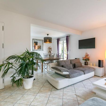Charmante Maison Climatisee Avec Son Jardin A 5 Minutes De Dijon Saint-Apollinaire  Exterior foto